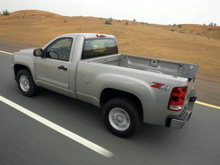  GMC Sierra Regular Cab 2006 года  (фото 12 из 16)